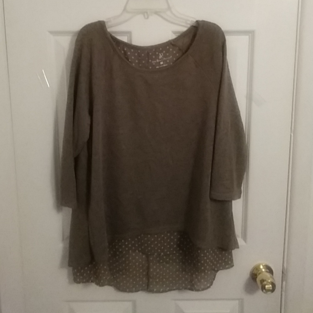 New York & Company 1/2 sleeve top
